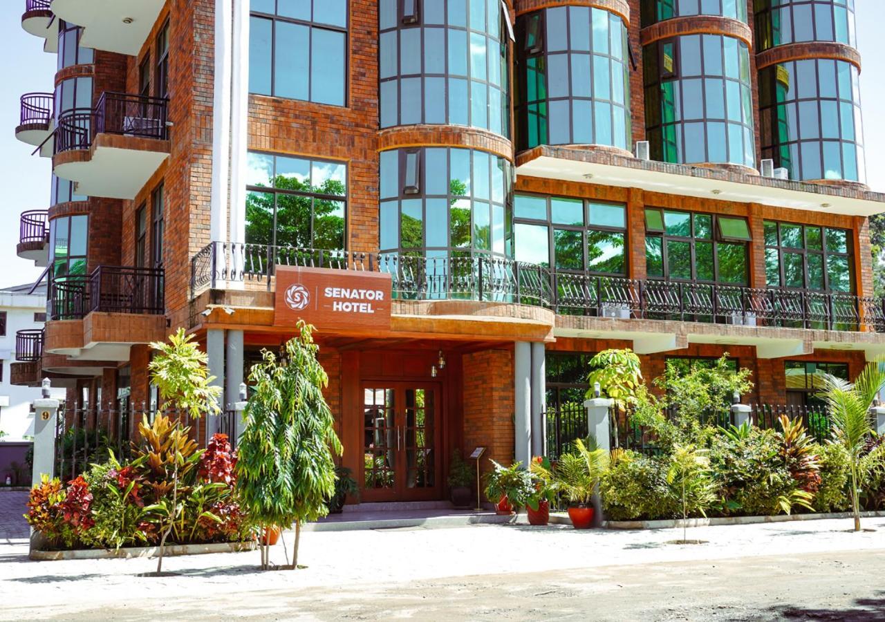 Senator Hotel 阿鲁沙 外观 照片